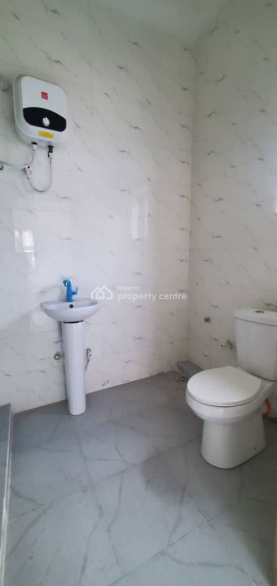 Nicely Finished 3 Bedroom Luxury Apartment, Ilasan, Lekki, Lagos, Flat / Apartment for Rent