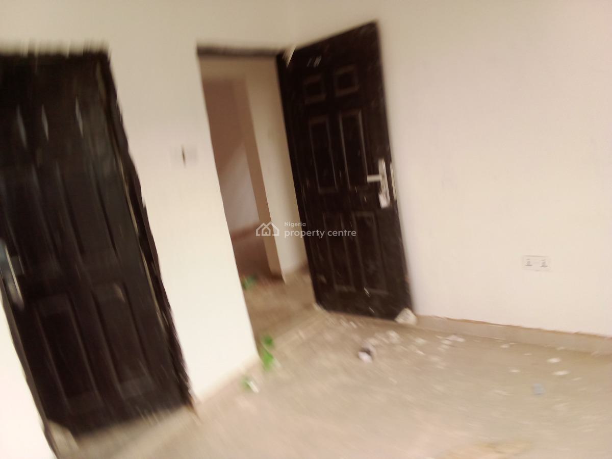 2 Bedroom Flat Apartment, Magodo, Lagos, Flat / Apartment for Rent