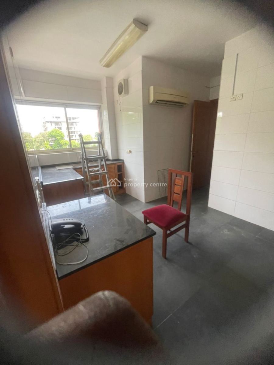 Luxurious 4 Bedroom Flat, Old Ikoyi, Ikoyi, Lagos, Flat / Apartment for Rent
