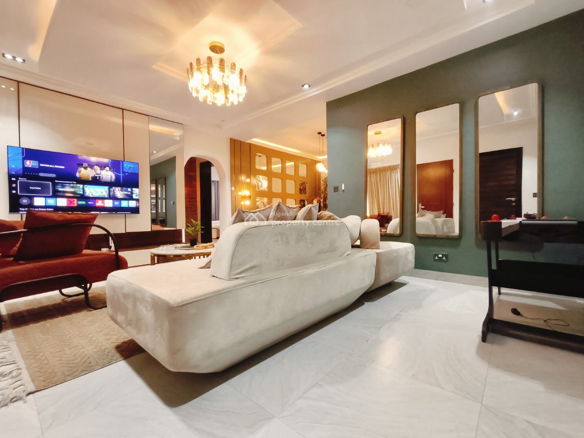 Exquisite 2 Bedroom Apartment, Lekki Phase 1, Lekki, Lagos, Flat / Apartment Short Let