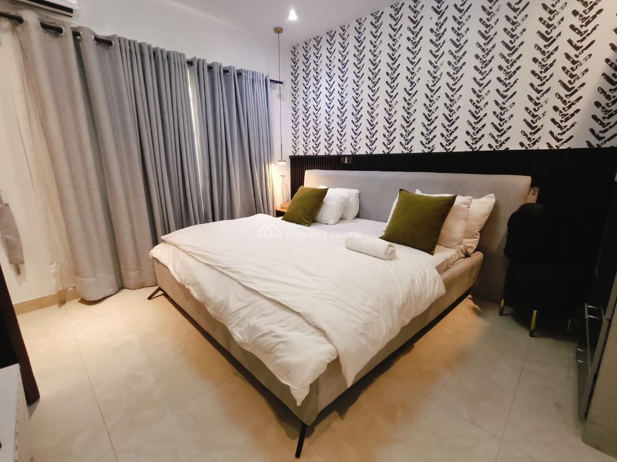 Exquisite 2 Bedroom Apartment, Lekki Phase 1, Lekki, Lagos, Flat / Apartment Short Let