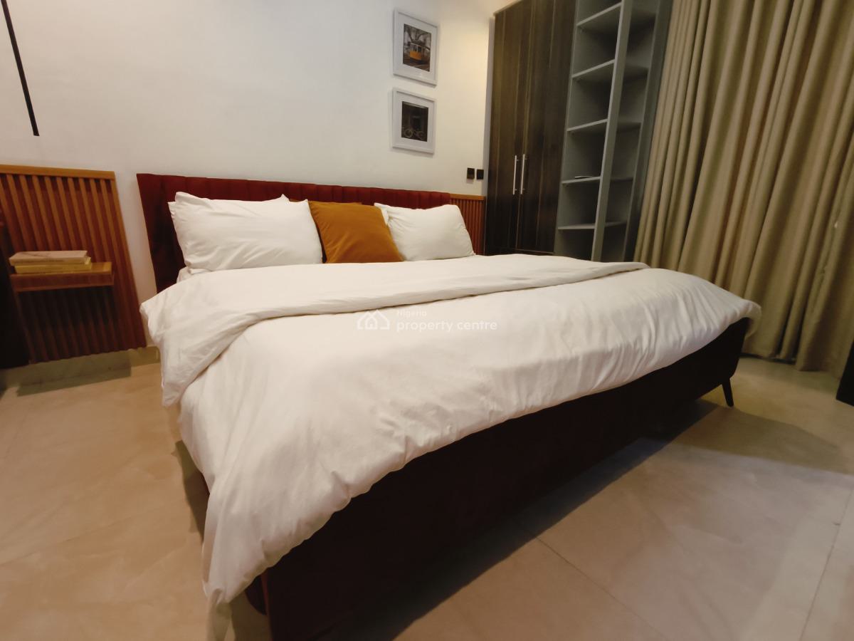 Exquisite 2 Bedroom Apartment, Lekki Phase 1, Lekki, Lagos, Flat / Apartment Short Let