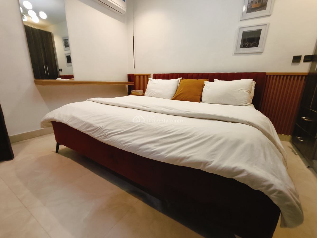 Exquisite 2 Bedroom Apartment, Lekki Phase 1, Lekki, Lagos, Flat / Apartment Short Let