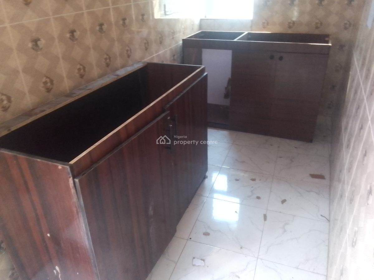 Spacious Luxury Self Contain with Excellent Features, Alasela Estate Rd, Ogombo, Ajah, Lagos, Self Contain (single Rooms) for Rent