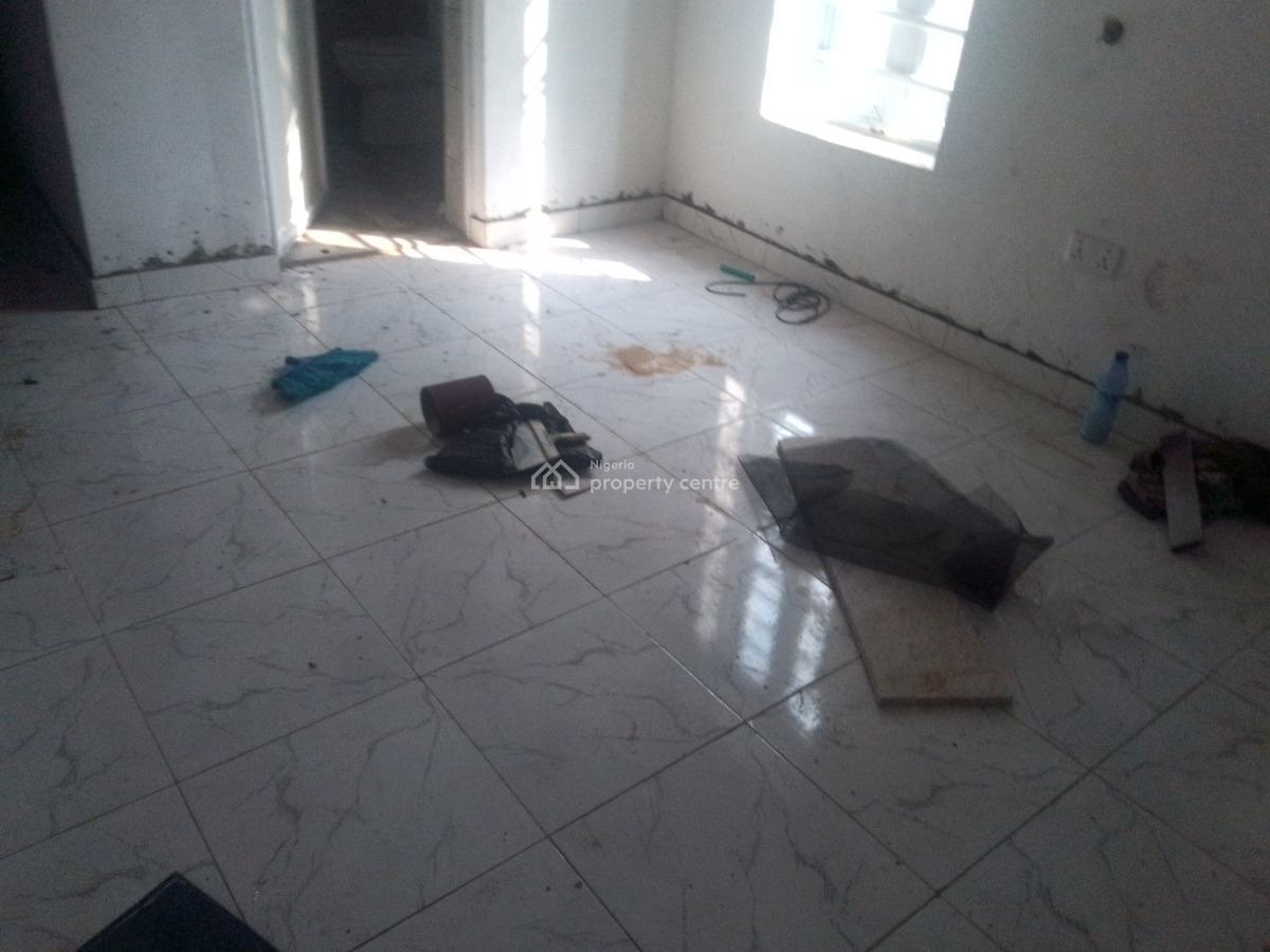 Spacious Luxury Self Contain with Excellent Features, Alasela Estate Rd, Ogombo, Ajah, Lagos, Self Contain (single Rooms) for Rent