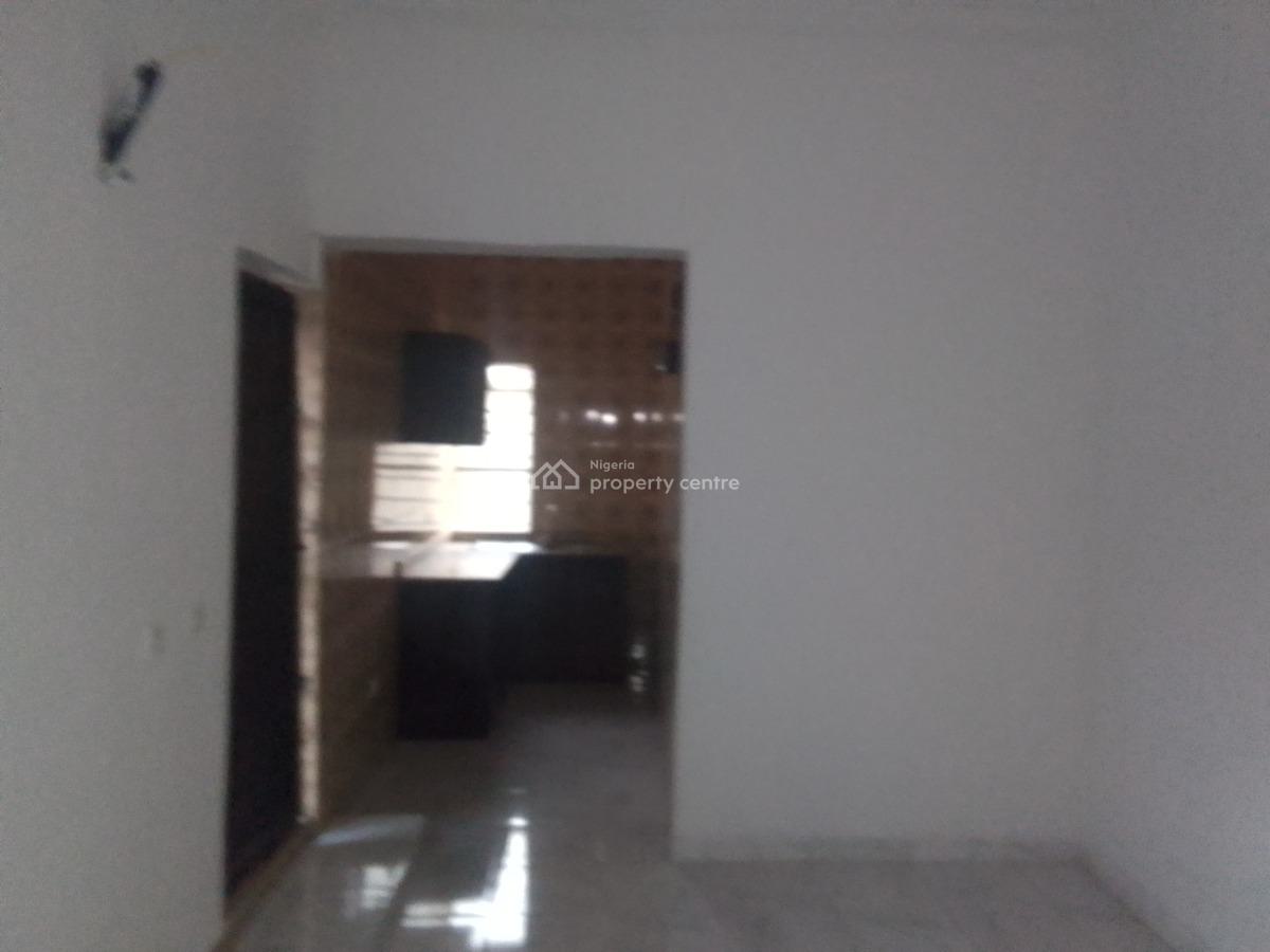 Spacious Luxury Self Contain with Excellent Features, Alasela Estate Road, Ogombo, Ajah, Lagos, Self Contain (single Rooms) for Rent