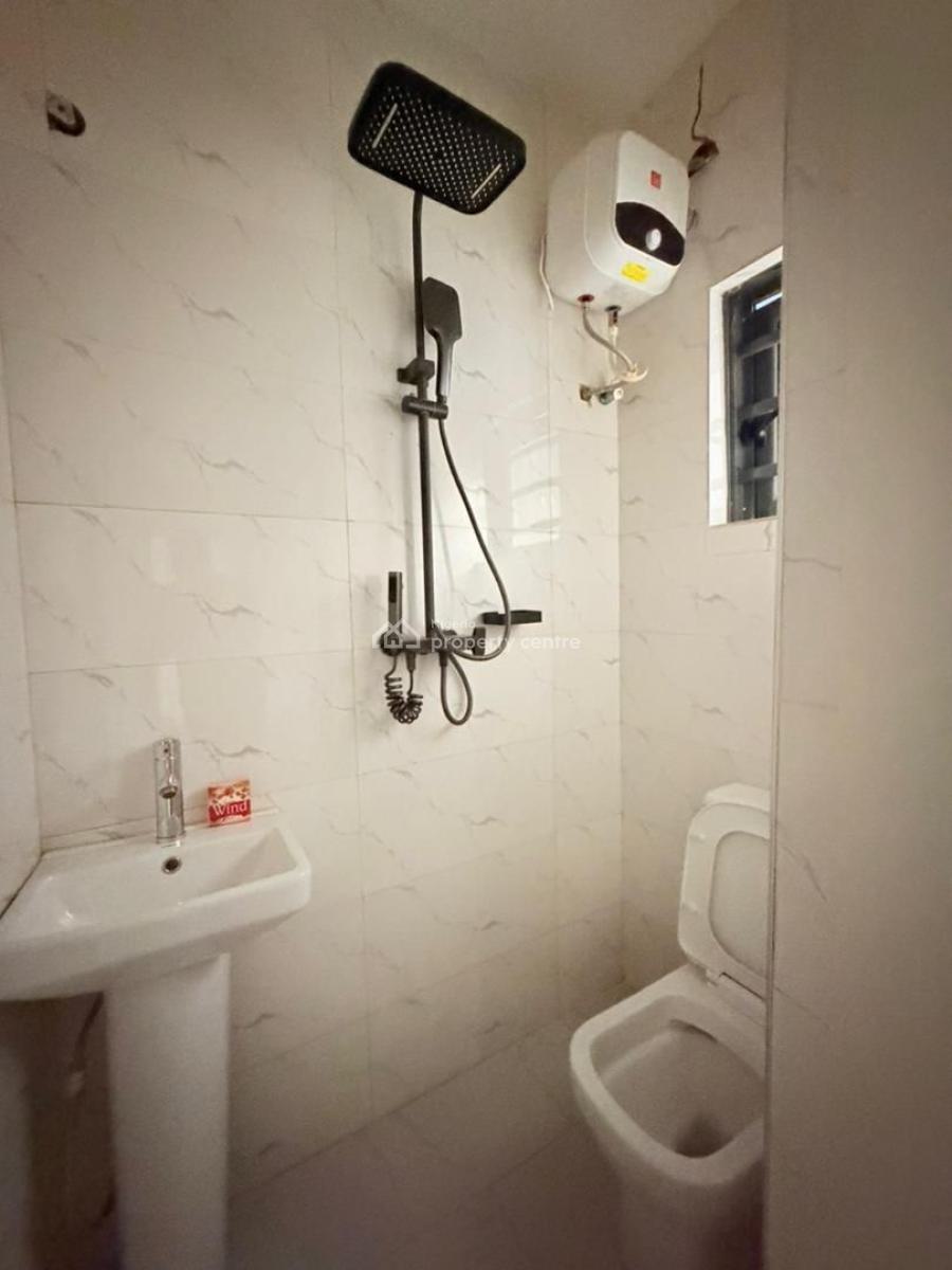 4 Bedroom Semi Detached Duplex, Magodo, Lagos, Semi-detached Duplex for Sale