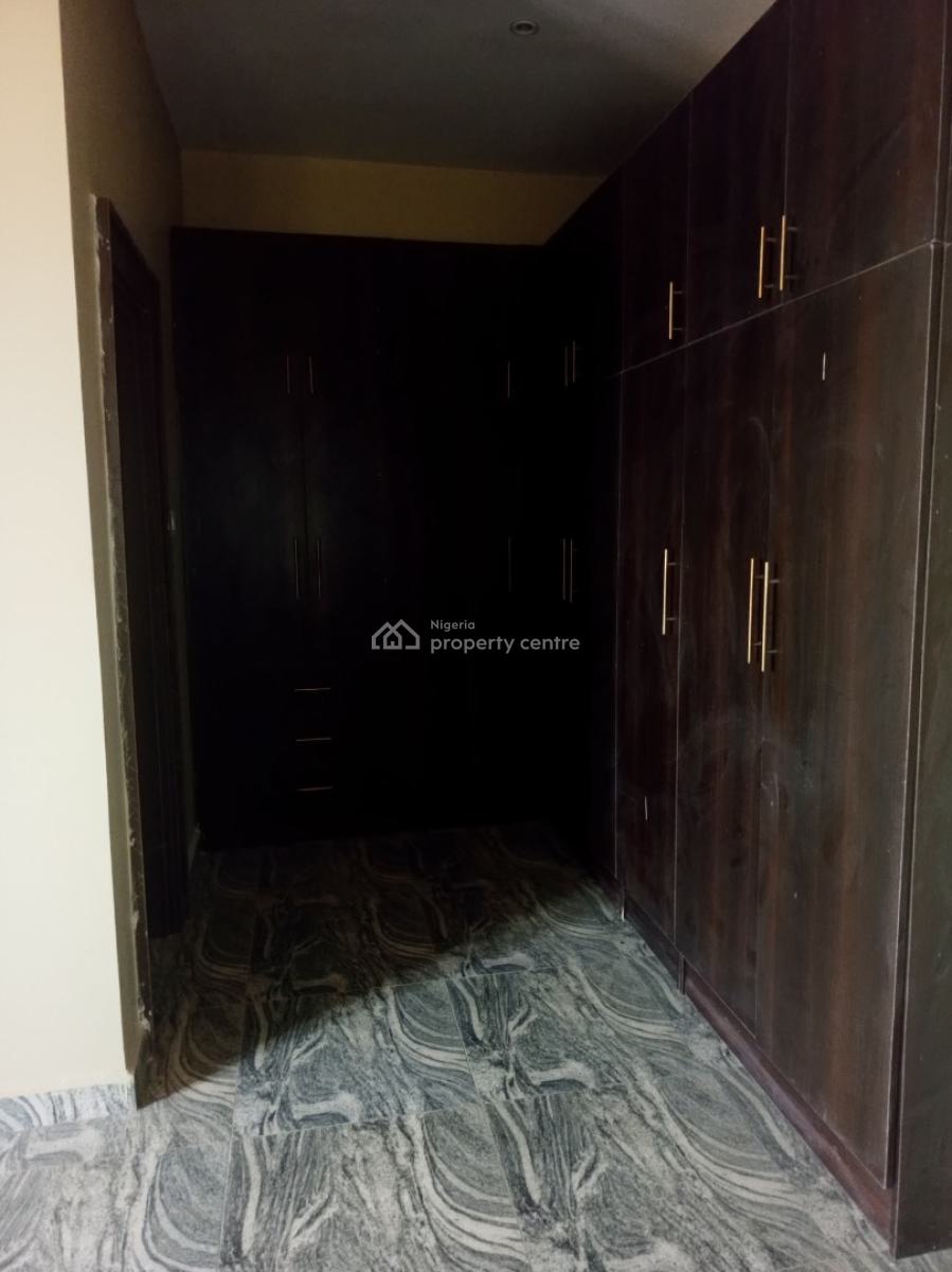 Newly Built 4 Bedroom Terrace Duplex with Bq, Mobil Fillings Station Before Wuse 2, Mabushi, Abuja, Terraced Duplex for Rent