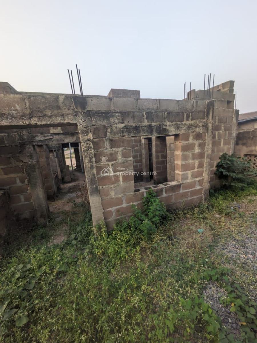 Investment Opportunity.  an Uncompleted Hostel Consisting 6 Rooms Ups, Kajola Street, Agbowo, University of Ibadan Area, Ibadan, Oyo, House for Sale