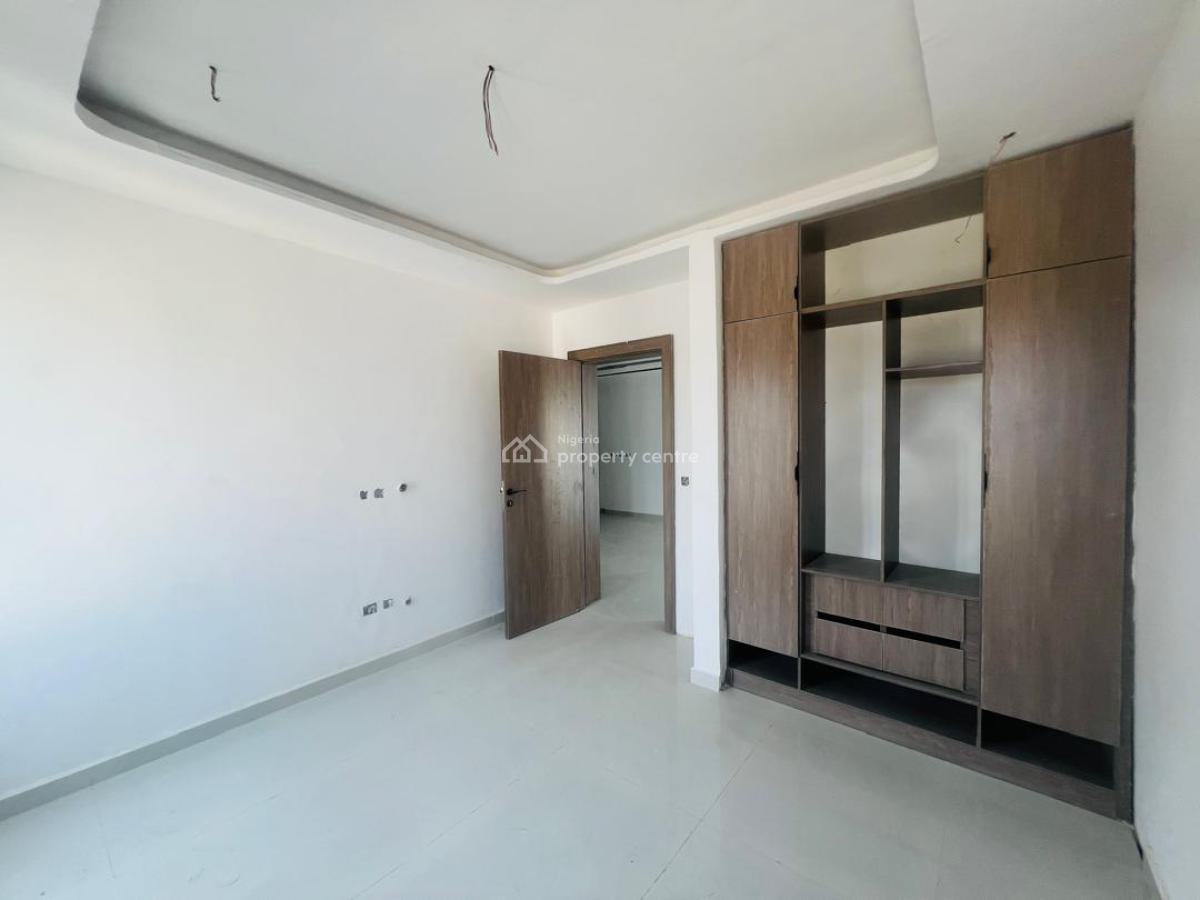 Units of 2 Bedroom Apartments with Swimming Pool and Gym, Lekki Phase 1, Lekki, Lagos, Block of Flats for Sale