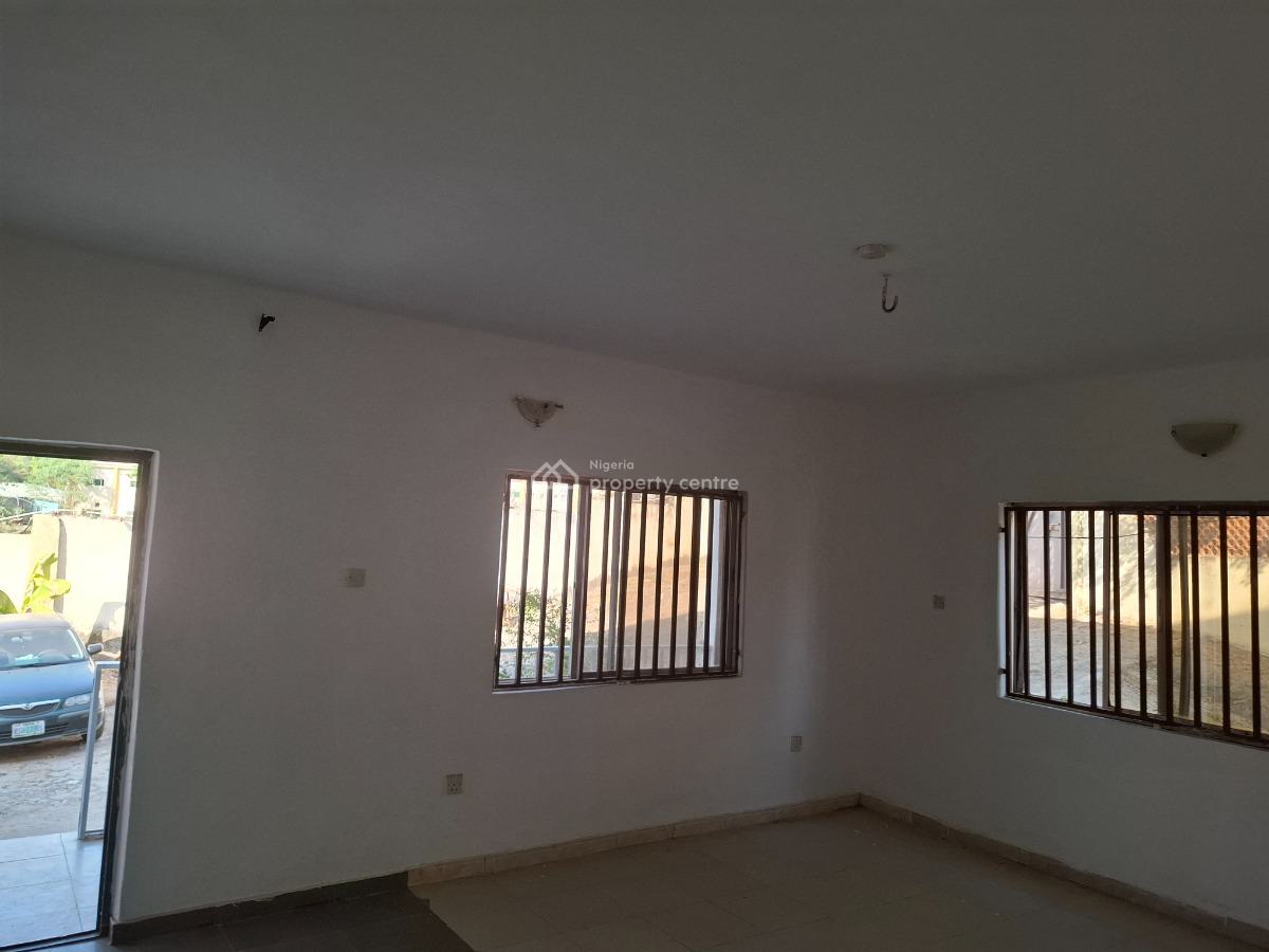 a 2 Bedroom Flat on Ground Floor, Off Adetokumbo Ademola, Wuse 2, Abuja, Flat / Apartment for Rent