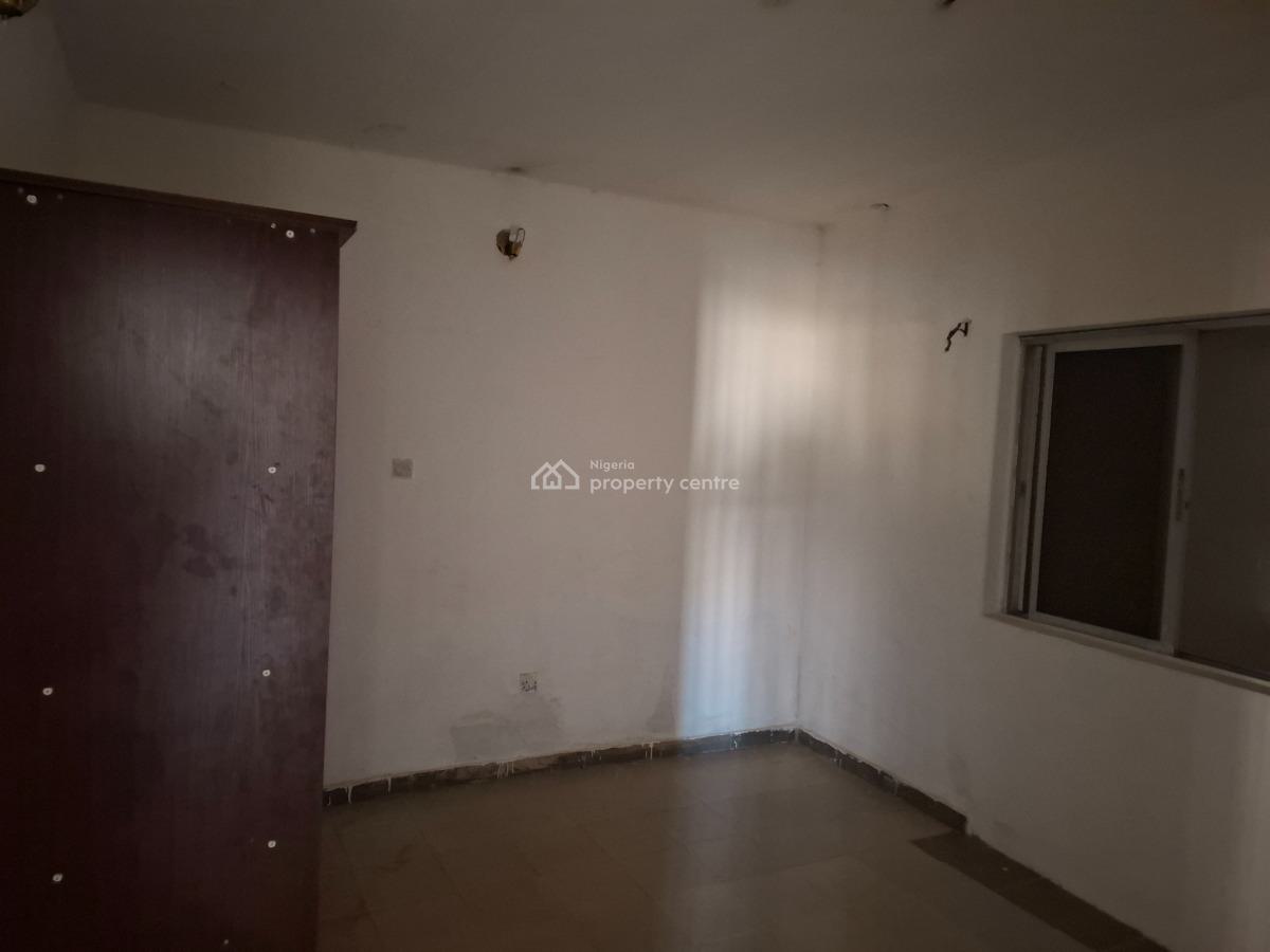 a 2 Bedroom Flat on Ground Floor, Off Adetokumbo Ademola, Wuse 2, Abuja, Flat / Apartment for Rent