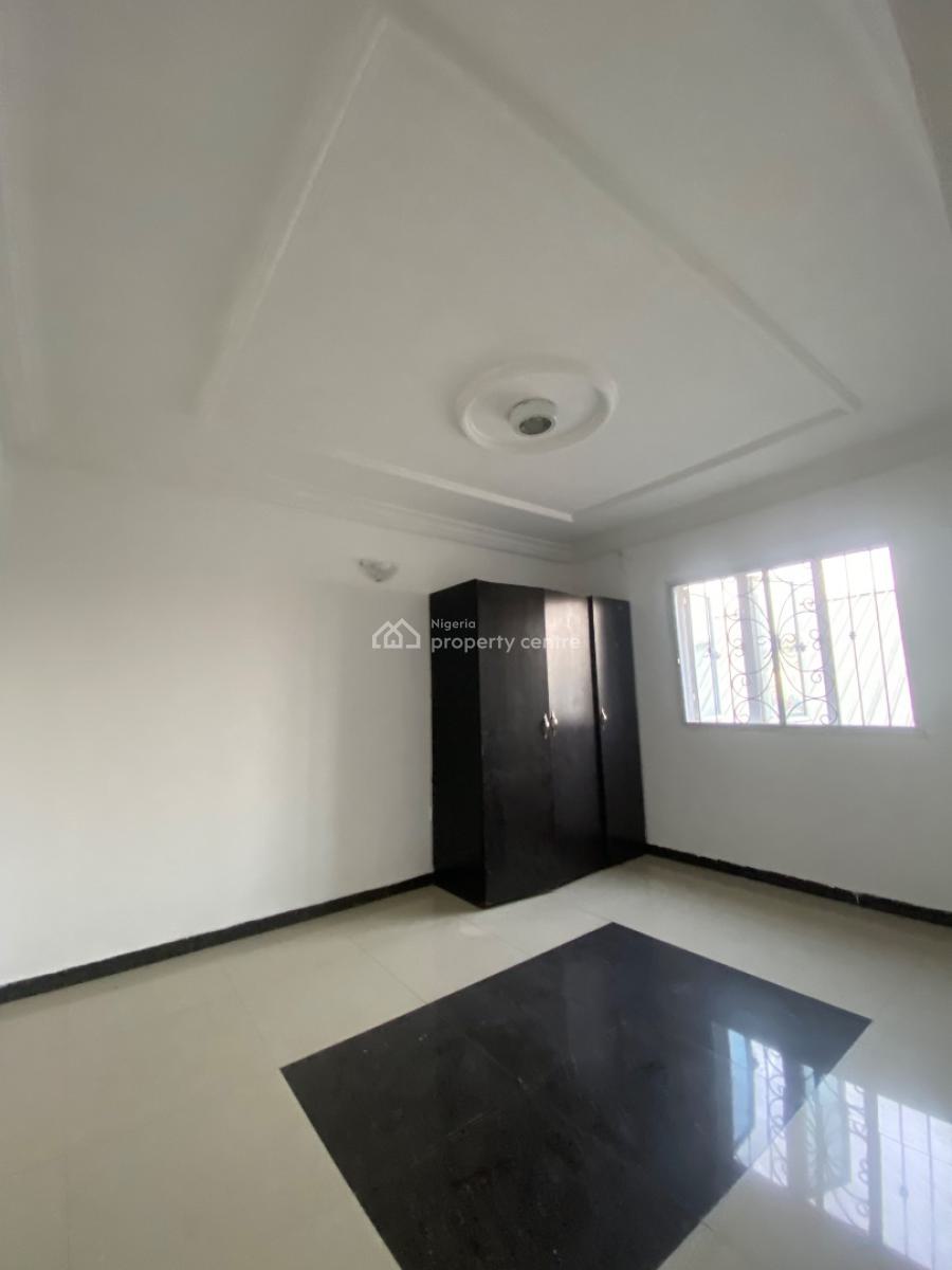 Spacious 2 Bedroom Apartment Upstairs, Silverland Estate, Sangotedo, Ajah, Lagos, Flat / Apartment for Rent