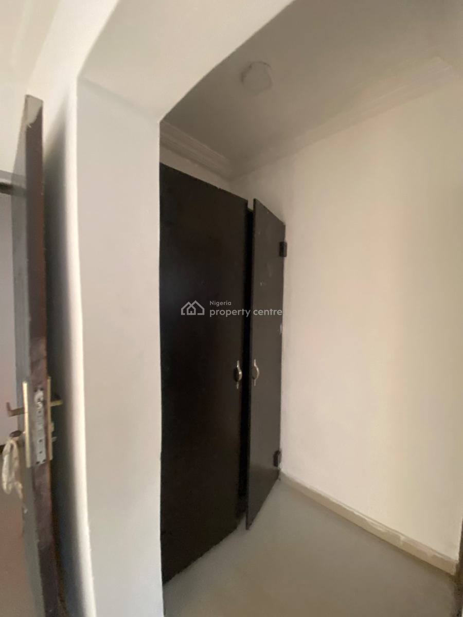 Spacious 2 Bedroom Apartment Upstairs, Silverland Estate, Sangotedo, Ajah, Lagos, Flat / Apartment for Rent