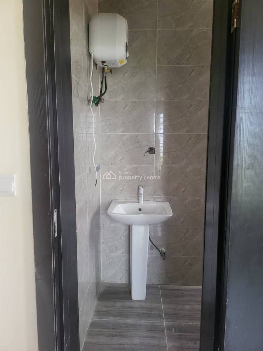 Well Maintained Mini Flat, Ajah, Lagos, Flat / Apartment for Rent