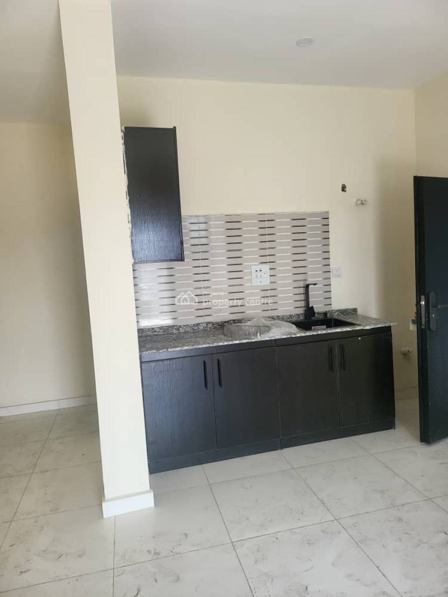Well Maintained Mini Flat, Ajah, Lagos, Flat / Apartment for Rent