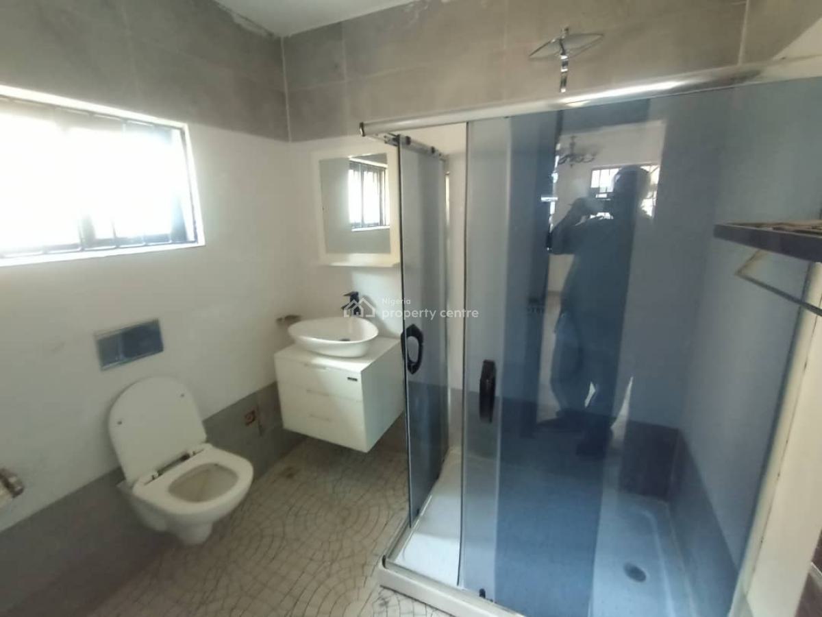 Spacious 5 Bedroom Fully Detached Duplex with Bq, Lekki Phase 1, Lekki, Lagos, Detached Duplex for Rent