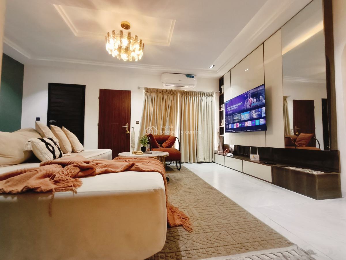 Mini Flat (room & Parlour) Apartment, Lekki Phase 1, Lekki, Lagos, Mini Flat (room and Parlour) Short Let