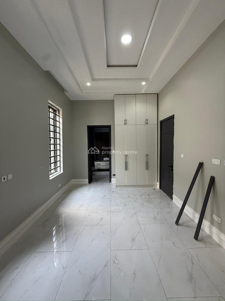 Newly Built 5 Bedrooms Mansion with an Attached Bq, Aerodrome Gra, Samonda, Ibadan, Oyo, Detached Duplex for Sale