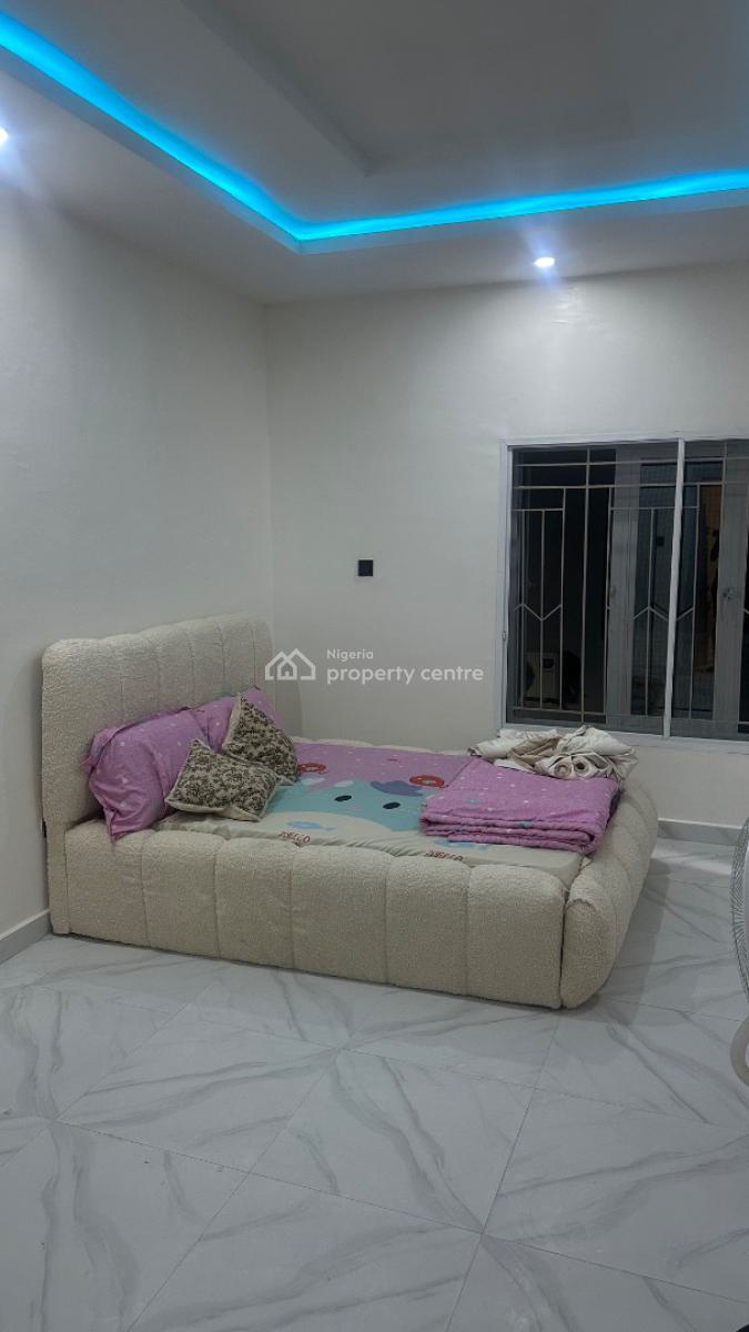 Furnished Room in a 3 Bedroom Shared Apartment, Ikate Elegushi, Lekki, Lagos, Self Contain (single Rooms) for Rent