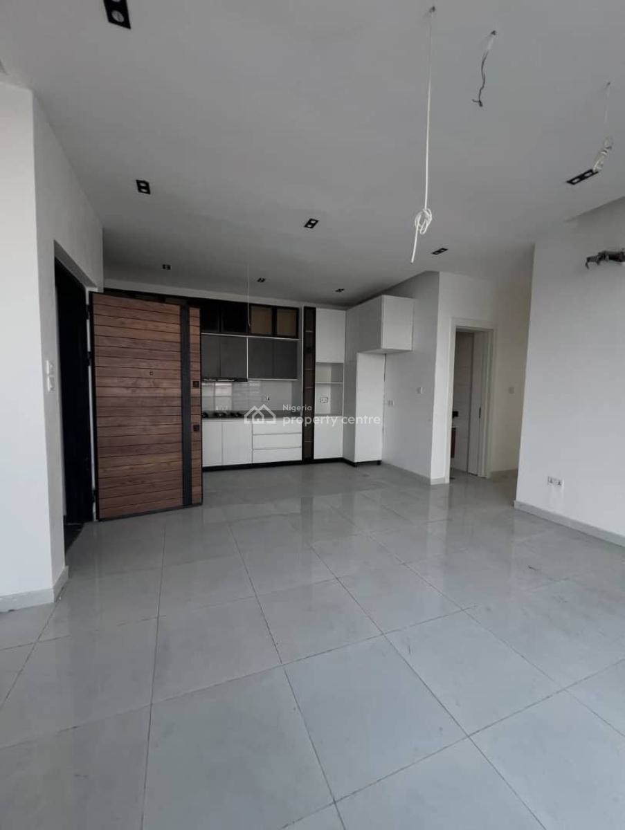 Spacious 2 Bedroom Apartment, Ologolo, Lekki, Lagos, Flat / Apartment for Rent