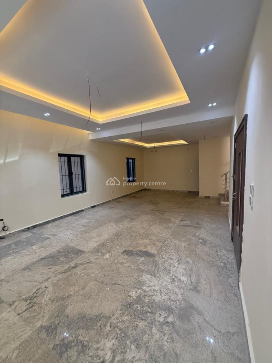 Newly Built & Tastefully Finished 5 Bedrooms Semi-detached Duplex, Guzape Main, Guzape District, Abuja, Semi-detached Duplex for Rent