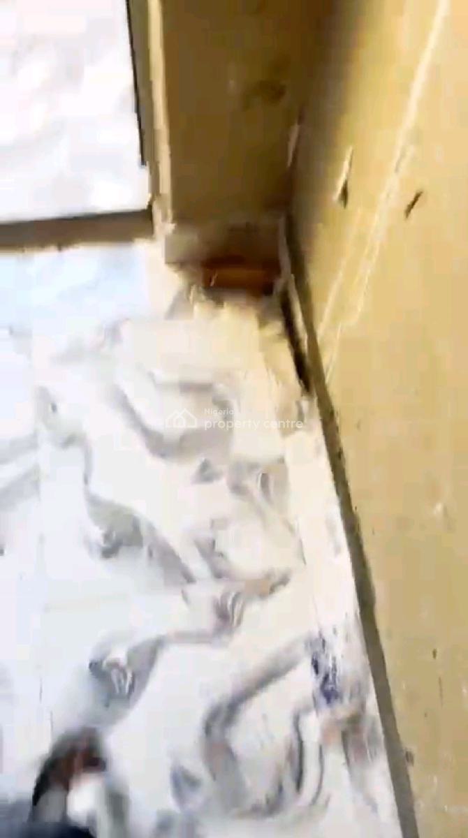 Executive, Very Decent, Standard and Nice Two  Bedrooms Flat, Off Pedro Road, Shomolu, Lagos, Flat / Apartment for Rent