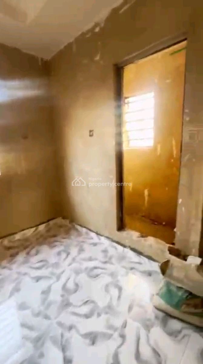 Executive, Very Decent, Standard and Nice Two  Bedrooms Flat, Off Pedro Road, Shomolu, Lagos, Flat / Apartment for Rent