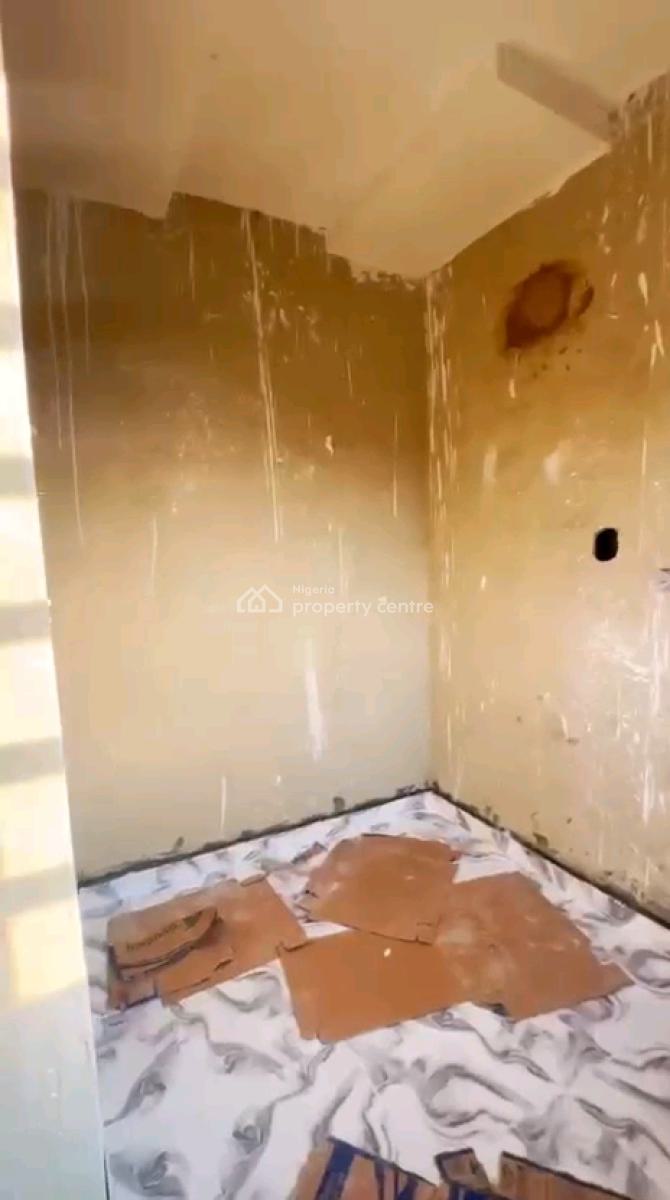 Executive, Very Decent, Standard and Nice Two  Bedrooms Flat, Off Pedro Road, Shomolu, Lagos, Flat / Apartment for Rent