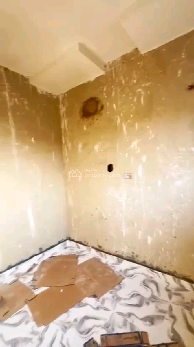 Executive, Very Decent, Standard and Nice Two  Bedrooms Flat, Off Pedro Road, Shomolu, Lagos, Flat / Apartment for Rent