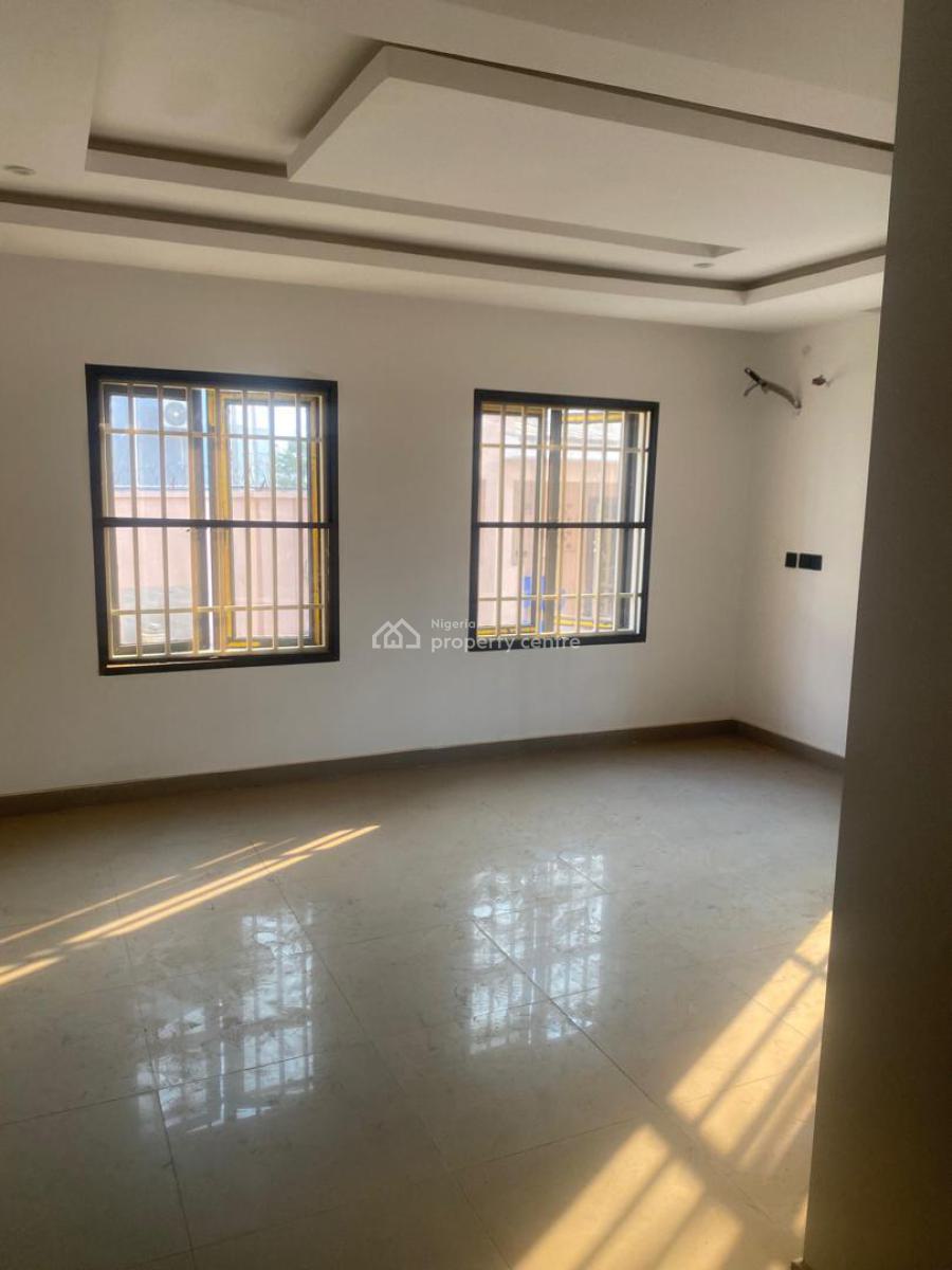 Stunning 3 Bedroom Flat on The Ground Floor Along a Tarred Road, Jahi, Abuja, Flat / Apartment for Rent