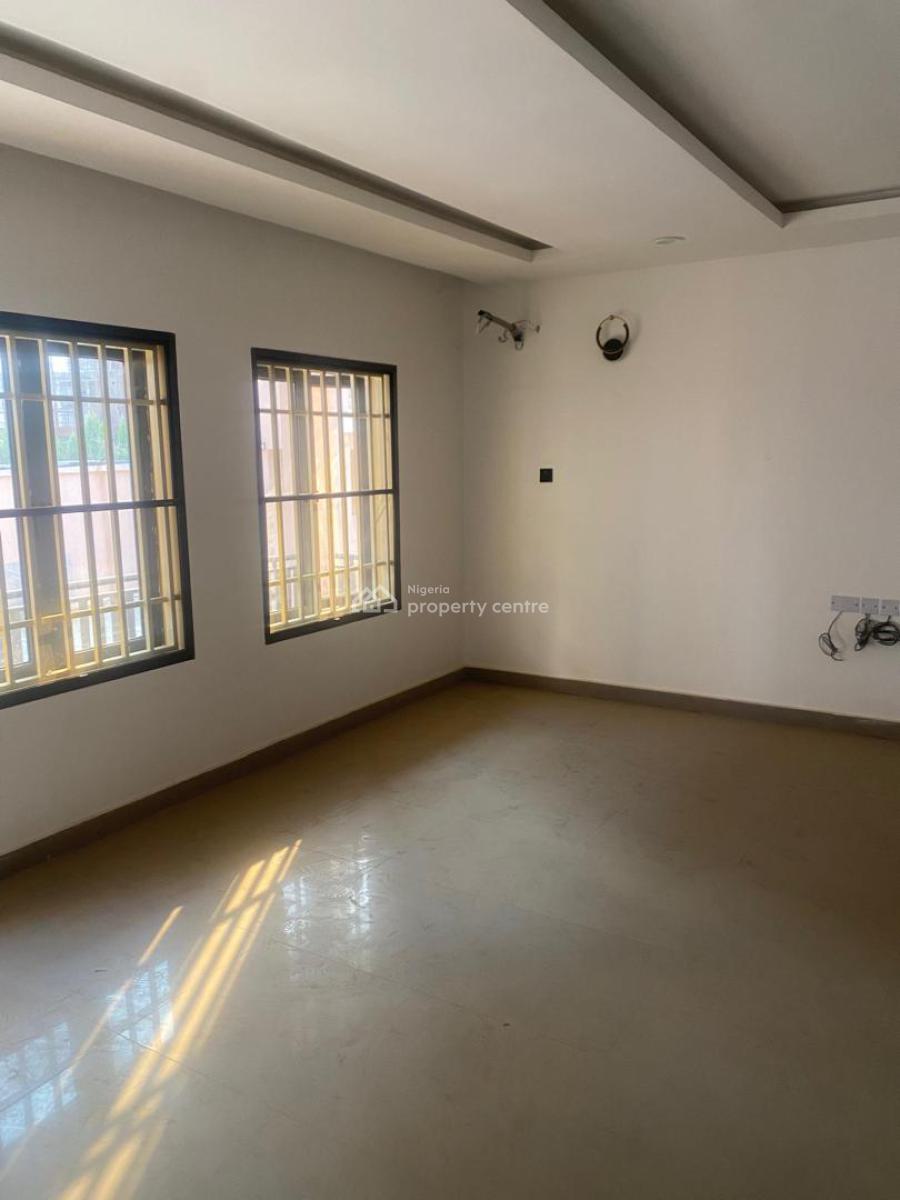 Stunning 3 Bedroom Flat on The Ground Floor Along a Tarred Road, Jahi, Abuja, Flat / Apartment for Rent