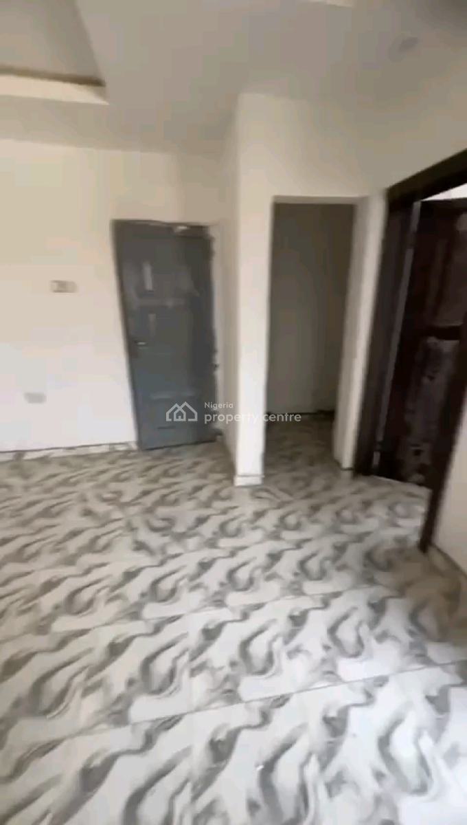 Brand Newly Built Miniflat (upstairs), Waec, Fadeyi, Shomolu, Lagos, Mini Flat (room and Parlour) for Rent