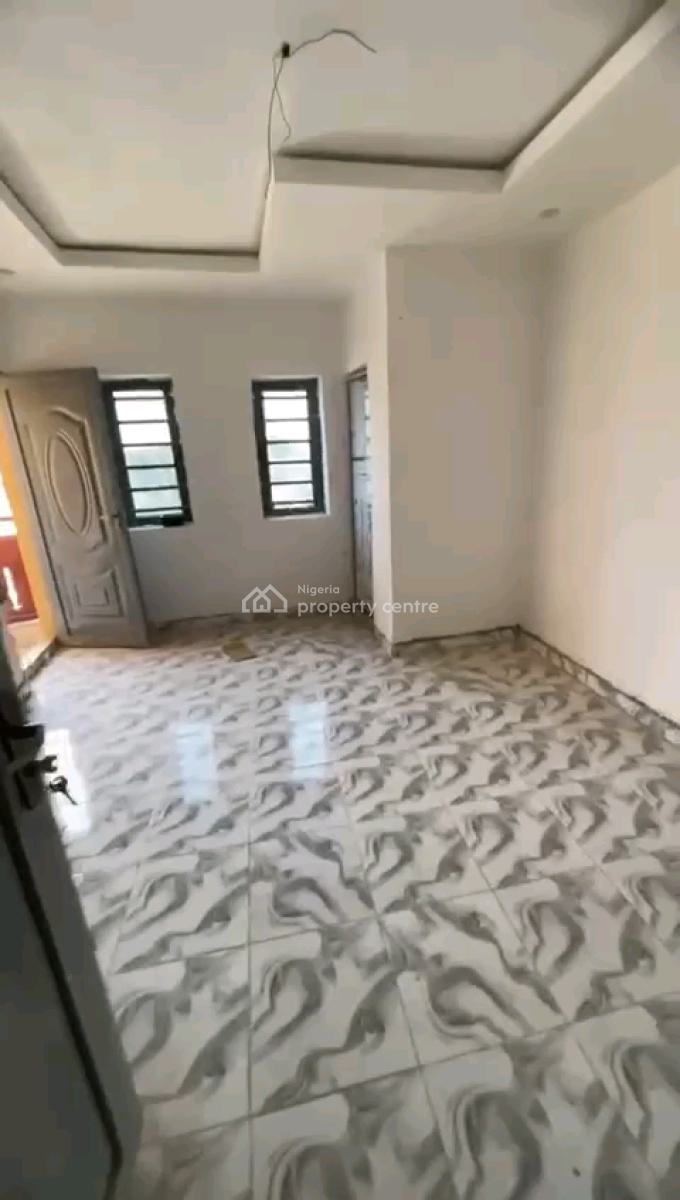 Brand Newly Built Miniflat (upstairs), Waec, Fadeyi, Shomolu, Lagos, Mini Flat (room and Parlour) for Rent