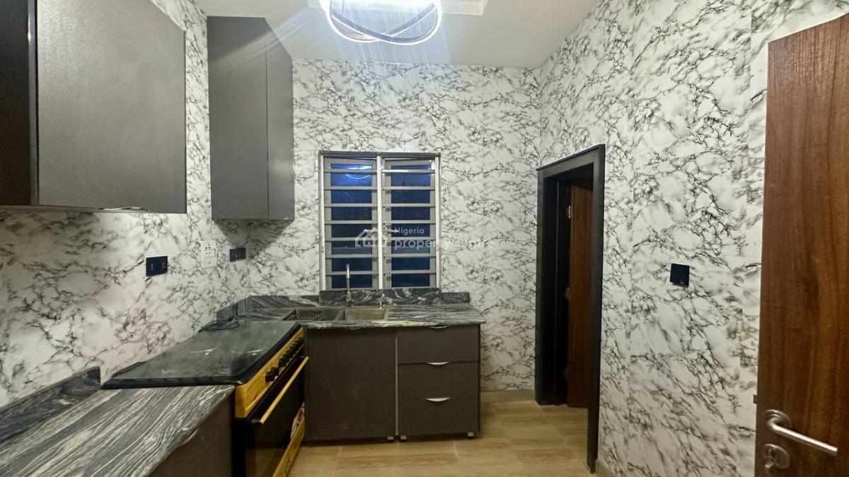 Brand New Very Spacious 5 Bed with Big Compound & Gov Consent, Chisco, Ikate, Lekki, Lagos, Detached Duplex for Sale