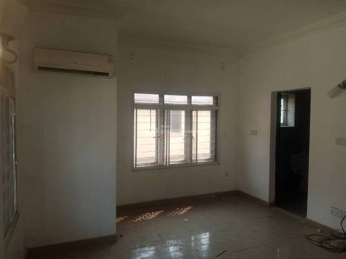 Exquisite Classic Spacious Serviced 1 Bedroom Apartment, Utako, Abuja, Mini Flat (room and Parlour) for Rent
