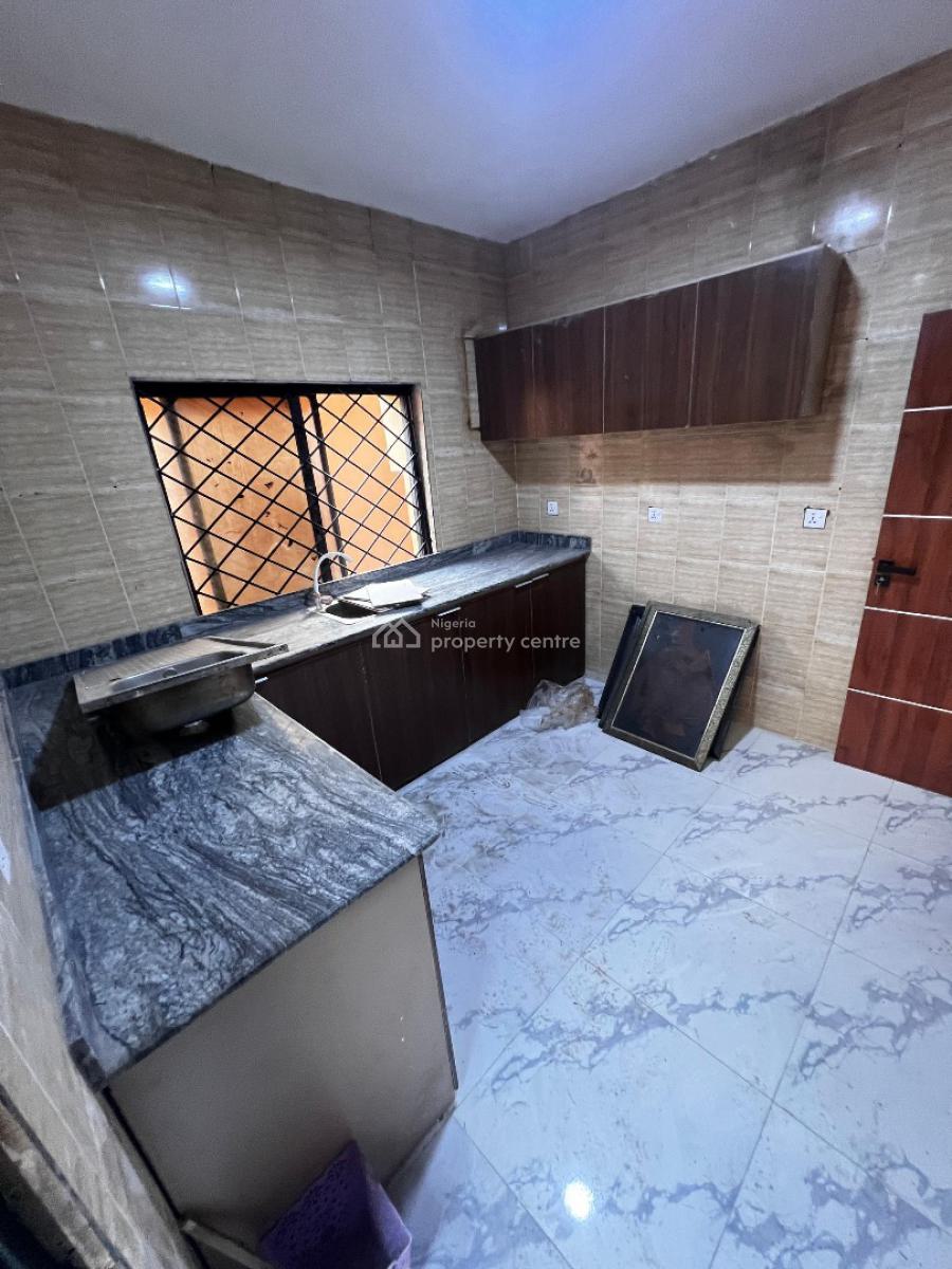 Spacious 3-bedroom Duplex with 2 Living Rooms and Sit-out, Thomas Estate, Ajah, Lagos, Flat / Apartment for Rent