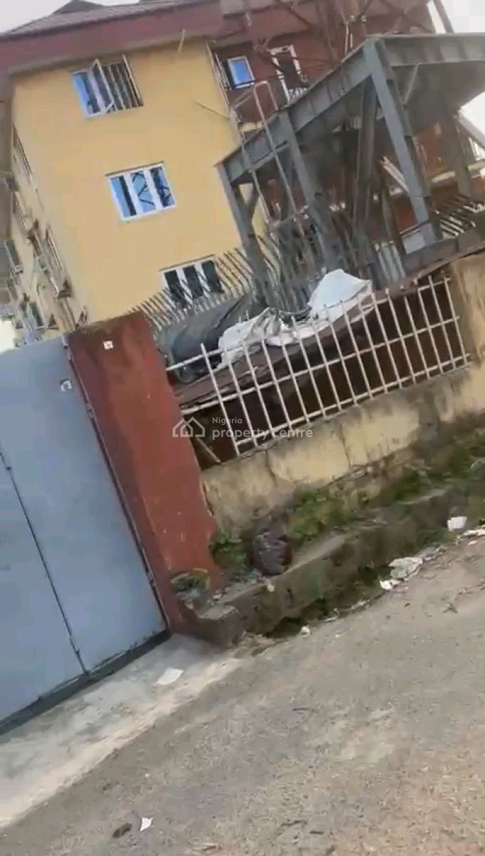 Block of 4 Flats, Iwaya Road, Iwaya, Yaba, Lagos, Block of Flats for Sale
