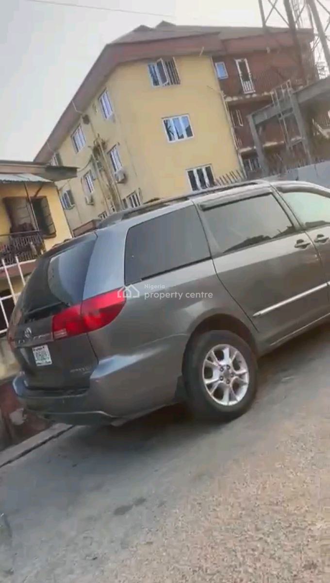 Block of 4 Flats, Iwaya Road, Iwaya, Yaba, Lagos, Block of Flats for Sale