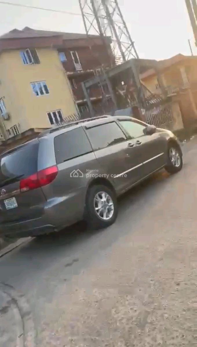 Block of 4 Flats, Iwaya Road, Iwaya, Yaba, Lagos, Block of Flats for Sale