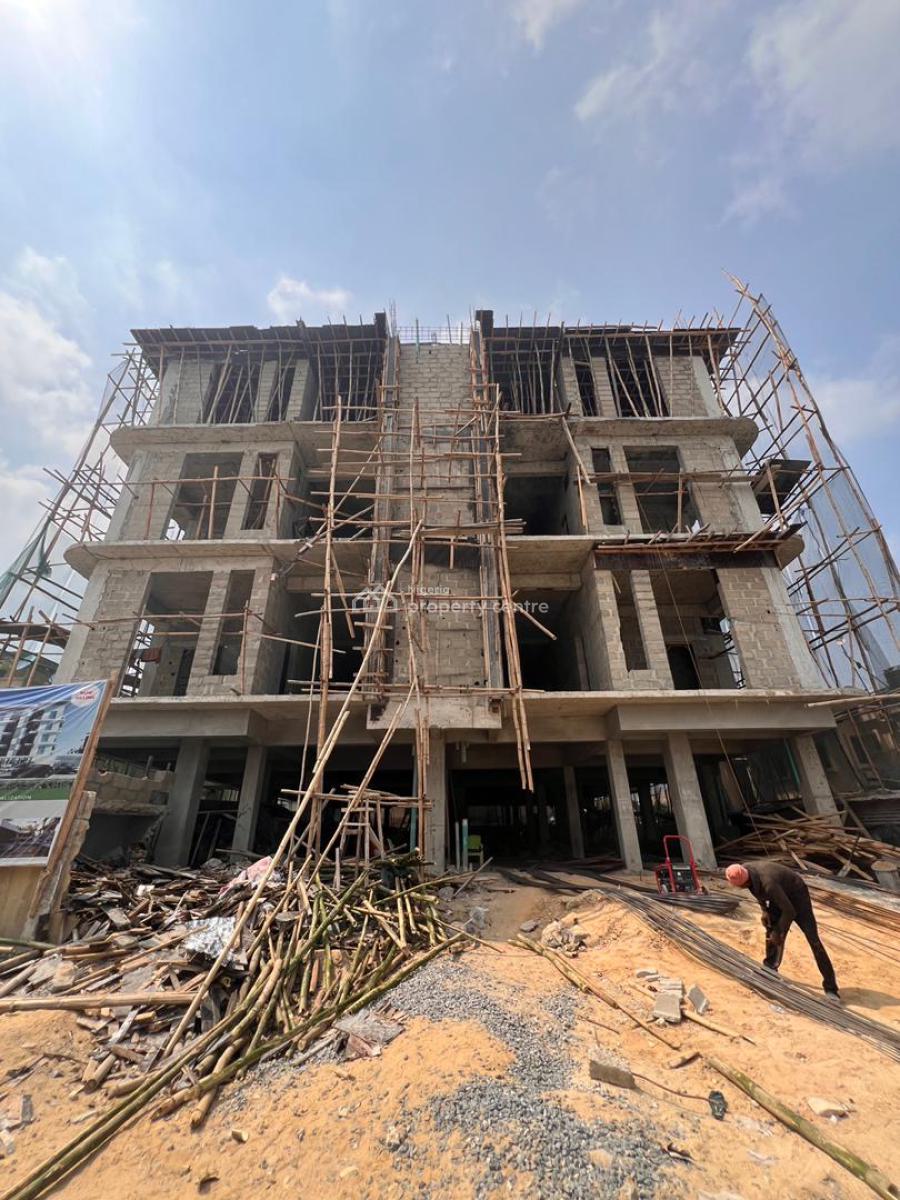 Spacious 2 Bedroom Apartment with Elevator, Swimming Pool & Gym, Lekki Phase 1, Lekki, Lagos, Flat / Apartment for Sale