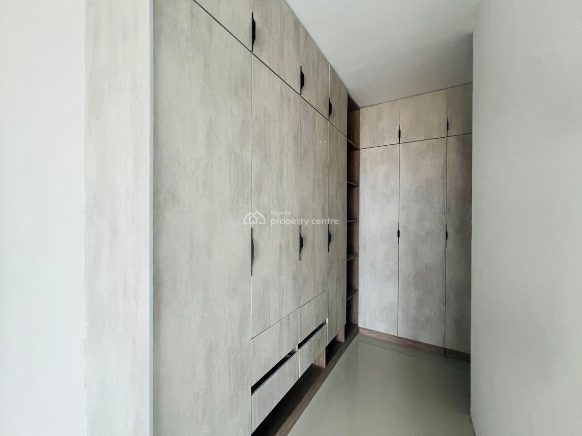 Luxury 3 Bedroom Apartment, Lekki Phase 1, Lekki, Lagos, Flat / Apartment for Sale