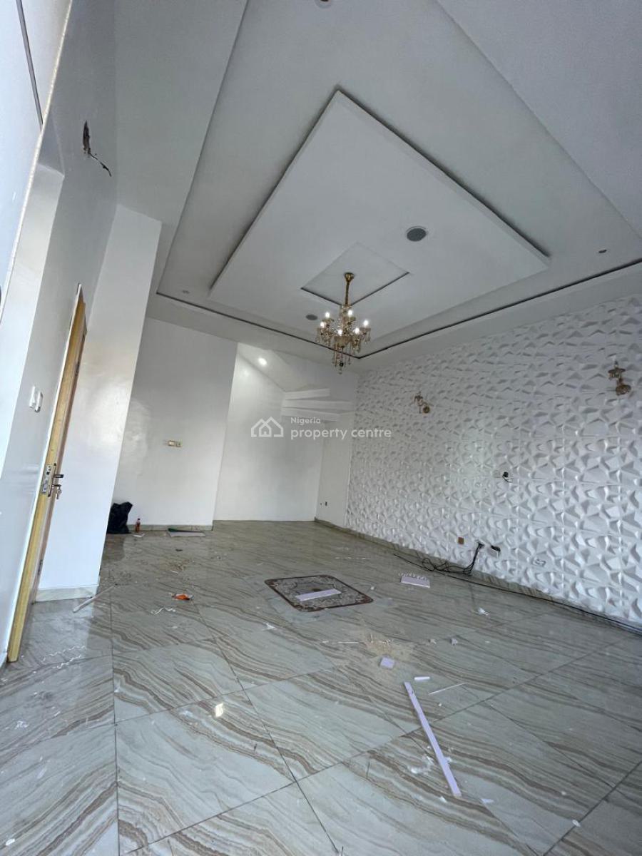 Spaciously Made Studio Apartment + Open Plan Kitchen (downstairs + Balcony), Oral Estate, Lekki, Lagos, House for Rent