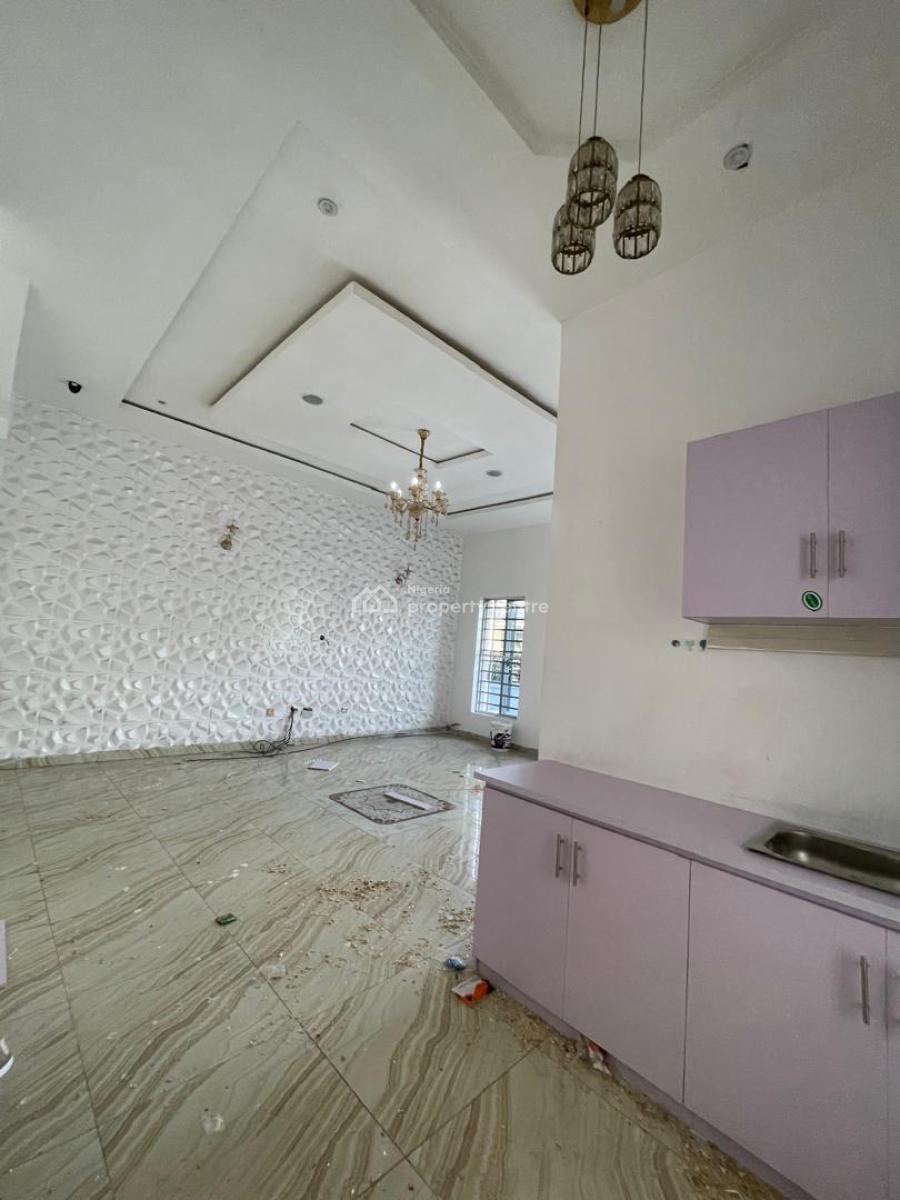 Spaciously Made Studio Apartment + Open Plan Kitchen (downstairs + Balcony), Oral Estate, Lekki, Lagos, House for Rent