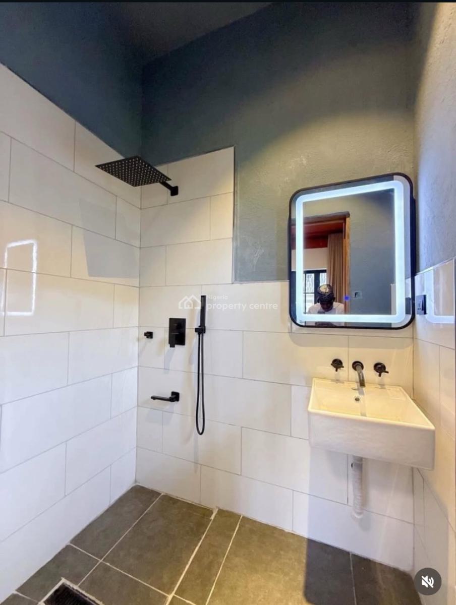 Brand New 3 Bedroom Apartments, Lekki Phase 1, Lekki, Lagos, Flat / Apartment for Sale