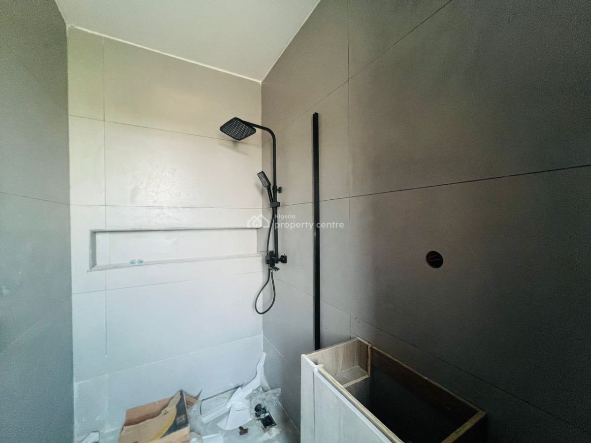 Luxury 2 Bedroom Apartments, Lekki Phase 1, Lekki, Lagos, Flat / Apartment for Sale