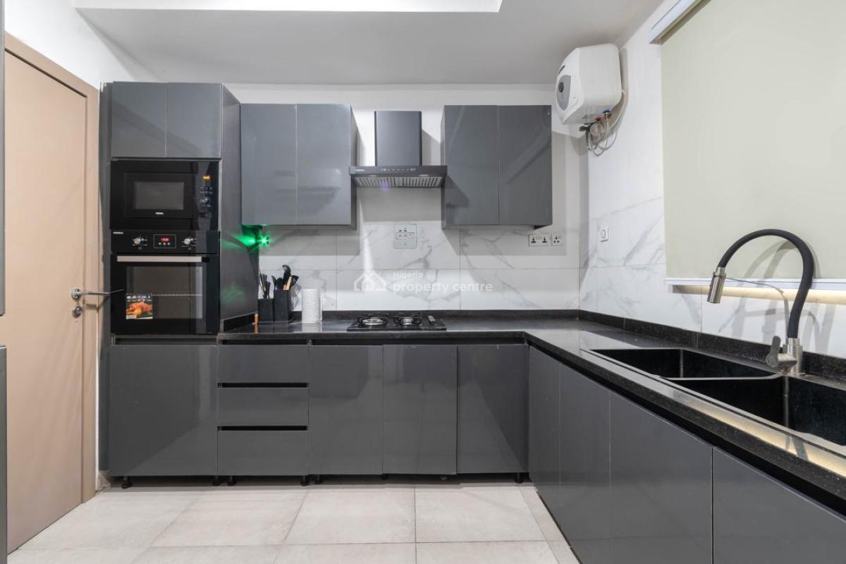 - Luxury 1-bedroom Apartment with Pool, Snooker & Gym., Victoria Island (vi), Lagos, Flat / Apartment Short Let