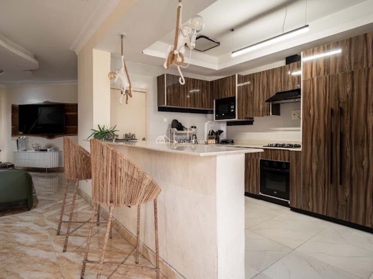 - Luxury 1-bedroom Apartment with Pool, Snooker & Gym., Old Ikoyi, Ikoyi, Lagos, Flat / Apartment Short Let