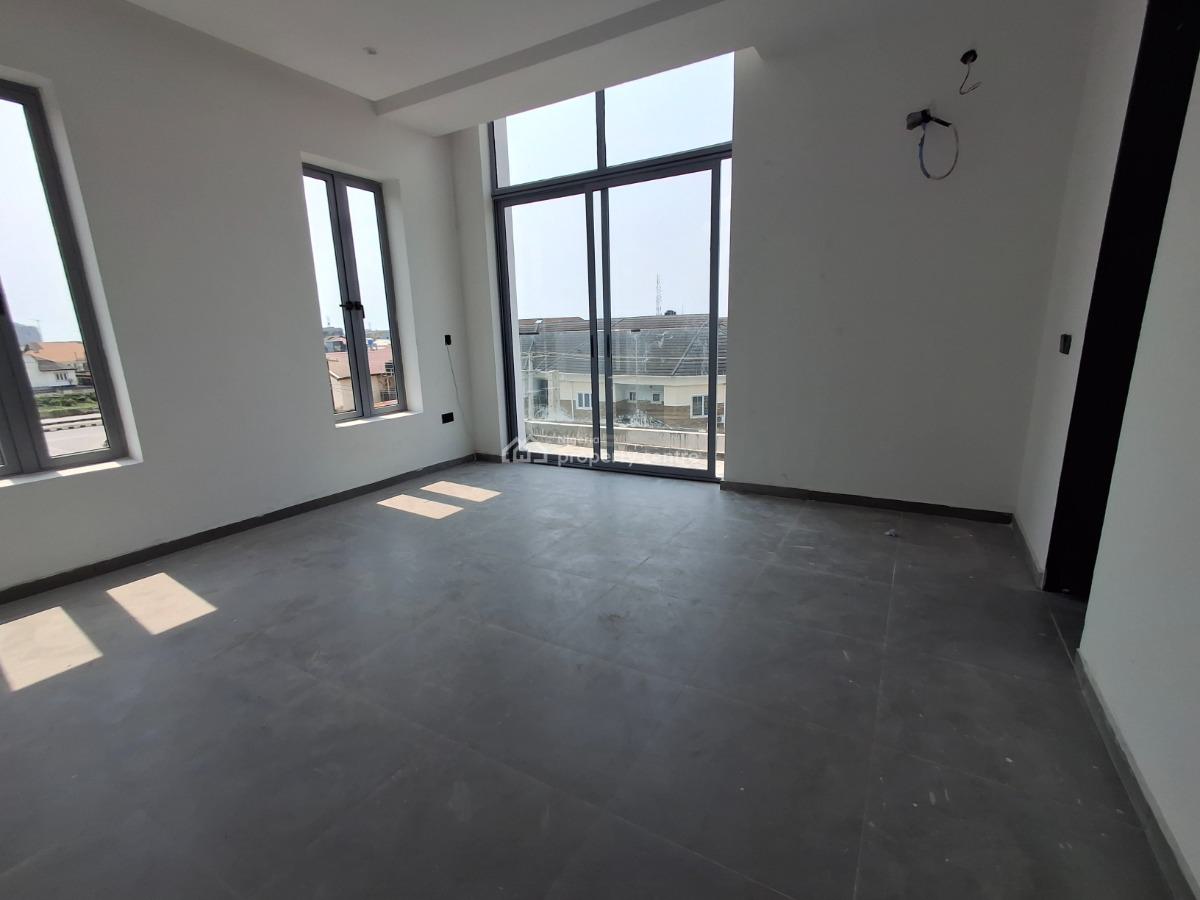 Self Compound 3 Bedroom Terraced Duplex with Bq, Lekki Phase 1, Lekki, Lagos, House for Sale