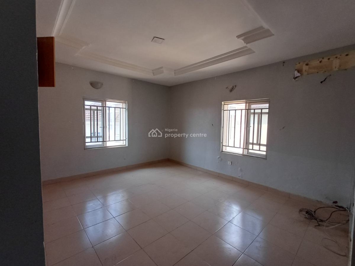 Lovely Spacious 2 Bedroom Flat on The Third Floor, Wuye, Abuja, Flat / Apartment for Rent